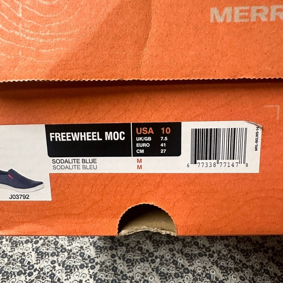 Merrell Men's Dark Blue and Red Loafers - Picture 8 of 9